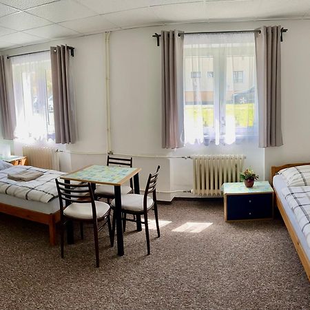 Ubytovani U Ropaku Horni Slavkov Ngoại thất bức ảnh
