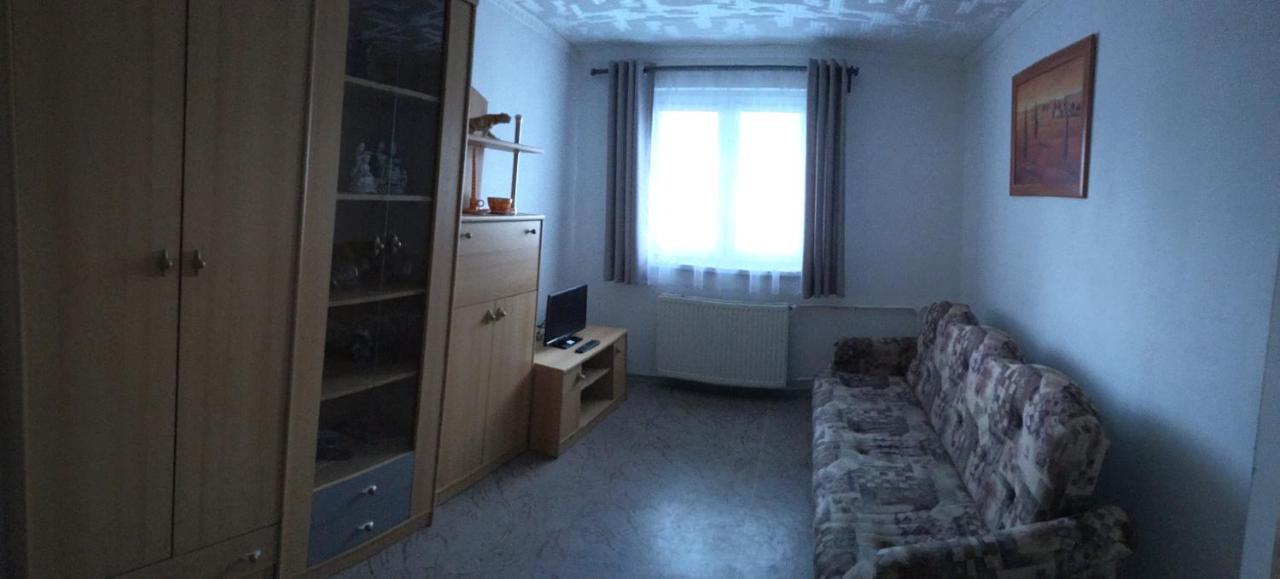 Ubytovani U Ropaku Horni Slavkov Ngoại thất bức ảnh