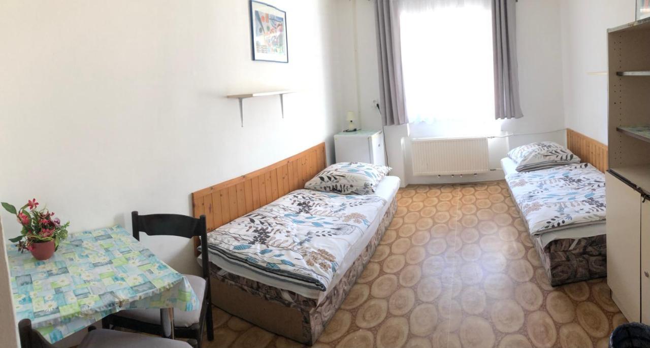 Ubytovani U Ropaku Horni Slavkov Ngoại thất bức ảnh